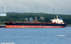 Phát hiện 1 tàu chờ dầu Nga đang trên đường vận chuyển hàng cho đối tác Trung Quốc thì bất ngờ 'quay xe' đi về phía Ấn Độ.