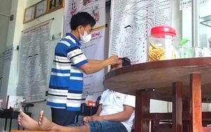 Kỳ lạ, mắc bệnh tâm thần nặng vẫn ‘chữa bệnh’ cho người khác