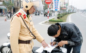 Từ nay, CSGT bắt đầu tập trung xử lý các vi phạm giao thông này, người dân chú ý