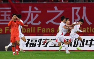 Sao Trung Quốc từng “biếu” bàn thắng cho U23 Việt Nam lại gây tranh cãi gay gắt