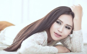 Nữ ca sĩ 43 tuổi bị cắt tiết mục khi đi hát lót: "Tôi uất ức"