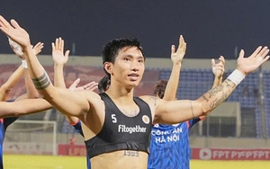 Đoàn Văn Hậu trở lại