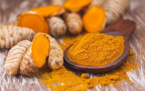 Người phụ nữ 57 tuổi suy gan, suýt phải ghép gan vì dùng 1 gia vị rất bổ trong bếp sai cách
