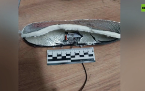 FSB phát hiện Ukraine âm mưu đặt bom trong giày lính Nga