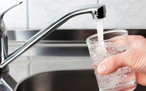 Uống nước máy đun sôi trong thời gian dài có nguy hại gì?