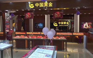 Người phụ nữ đặt trước 60kg vàng tại thương hiệu lớn, thanh toán đầy đủ, 6 năm sau quay lại lấy thì được báo: "Cửa hàng đã đóng cửa"