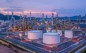 Căng thẳng Trung Đông: Một nước Đông Nam Á tuyên bố dừng xuất khẩu dầu và sản phẩm dầu mỏ