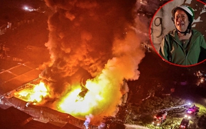 Hiện trường vụ cháy dữ dội gần bệnh viện K Tân Triều (Hà Nội), nghẹn lòng ánh mắt ngóng tin người thân