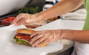 Vì sao bánh mì dễ gây ngộ độc hàng loạt?