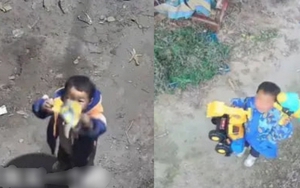 Cậu bé 4 tuổi ở quê gọi bố qua camera xin mua đồ chơi: Dễ thương đến mức cư dân mạng liên tục xin địa chỉ để gửi quà