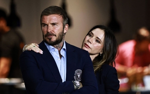 David Beckham bật khóc vì "nghịch tử", Victoria chịu hạ mình trước nàng dâu tỷ phú?