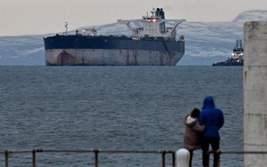 Tàu chở dầu Nga trông như "đống sắt rỉ sét" mà sao đi từ Cuba đến eo biển Hormuz vẫn ít ai dám động vào?