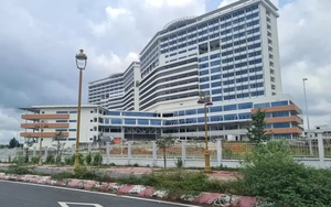 Nam thanh niên tử vong trong công trình bệnh viện ở TP.HCM: Gia đình kể diễn biến trước khi xảy ra chuyện