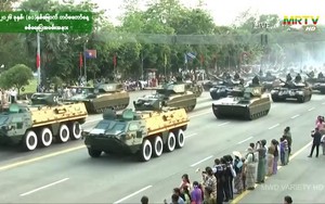 Myanmar bất ngờ giới thiệu xe bọc thép BTR-4 do chính nước này sản xuất