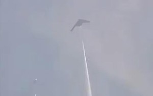 Máy bay ném bom tàng hình H-20 của Trung Quốc bắt đầu bay thử