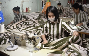 Đề xuất cho phép phạm nhân gọi video miễn phí với người thân