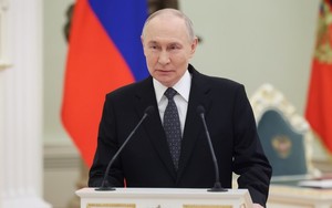 EU kêu gọi dỡ bỏ trừng phạt Nga sau lời cảnh báo của ông Putin
