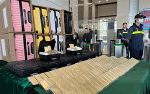 Phát hiện 145kg vàng thỏi được giấu trong 14 kiện vali tại sân bay