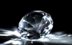 Tổng hợp thành công kim cương lục giác hiếm nhất thế giới