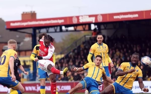 Vất vả vượt qua Mansfield ở FA Cup, Arteta vẫn đang học nghệ thuật xoay tua