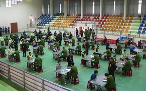 Bắt 63 đối tượng, thu giữ hàng loạt tài liệu, vật chứng trong đường dây lừa đảo quy mô đặc biệt lớn