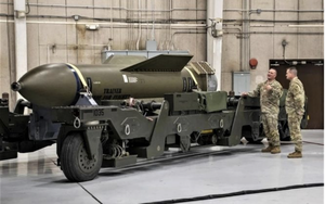 Vì sao bom xuyên hầm 900kg Mỹ có thể 'nướng cháy' tuyến phòng thủ Iran?