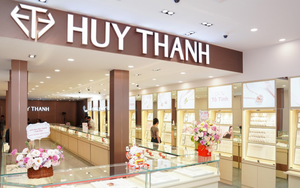 Trước khi bị thanh tra, Huy Thanh Jewelry từng vướng ồn ào bán nhẫn 18K thiếu trọng lượng: Khách mua 0,9 chỉ vàng, nhận về 0,6 chỉ