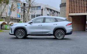 SUV mới ra mắt Việt Nam có giá ngang sedan hạng B: Đi Hà Nội - TP.HCM không cần tiếp nhiên liệu