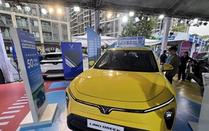 VinFast bán hơn 3.500 ô tô điện chỉ trong 1 ngày