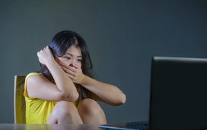 Sau 10 năm cưới nhau, lần đầu tiên tôi biết thu nhập thật của chồng