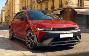 Hyundai Ioniq 5 mới lộ diện trên đường: Dáng quen thuộc nhưng nhiều chi tiết được tinh chỉnh, dàn gầm cải thiện, pin có thể lớn hơn