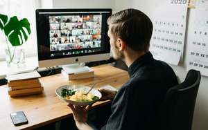 Bác sĩ nổi tiếng: Tất cả chúng ta đều đang ăn trưa sai cách