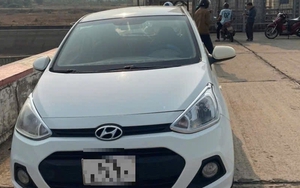 Nam thanh niên để lại ô tô, nghi nhảy hồ tự tử