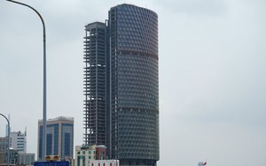 Tòa nhà "tai tiếng" trên đất vàng TPHCM: Số phận lao đao, trở thành khoản nợ xấu BĐS lớn bậc nhất, đến lớp vỏ rực rỡ mỗi đêm dù bên trong vẫn là khối bê tông khổng lồ