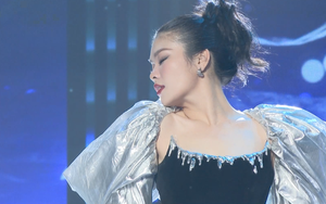 Nữ ca sĩ bỏ việc văn phòng đi hát: "Sáng ngủ dậy, tôi lên cơn sốt cao"