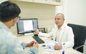 Đi khám "cho yên tâm" sau 1 đêm hát karaoke, nam thanh niên sững sờ khi nhận kết quả nhiễm HIV