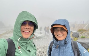 Cựu kỹ sư 66 tuổi mang theo di ảnh vợ chạy bộ 2.200 km, lý do phía sau gây xúc động