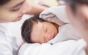 TP.HCM chính thức chuyển khoản 5 triệu đồng cho hơn 1.300 bà mẹ sinh đủ 2 con