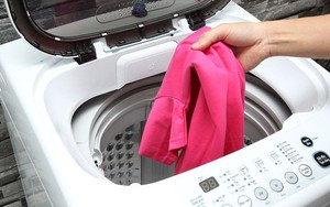 Quần áo cho vào máy giặt là quần áo khô hay quần ướt mới đúng? Nhà sản xuất đưa đáp án