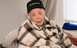 Cụ ông 112 tuổi chia sẻ bí quyết trường thọ