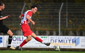 Tiền đạo Việt kiều 18 tuổi gây chú ý tại Đức, được ví như “Lewandowski mới”