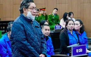 Cựu Phó chánh án được chuyển từ án tù giam sang tù treo