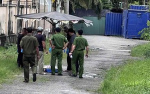 Đau lòng: Bé gái sơ sinh bị bỏ trong túi nilon ở TP.HCM