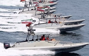 Mỹ lên kế hoạch kéo dài phong tỏa Iran, Tehran cảnh báo đáp trả bằng 'chiến thuật bất ngờ'