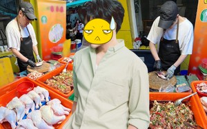 Sự hết thời của sao nam lên Instagram tuyển bồ: Hơn 1500 ngày không đất sống trong showbiz, nay bán gà ở chợ để kiếm 16 triệu/tháng nuôi thân