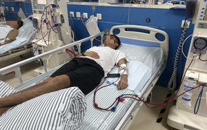 Người đàn ông bị suy thận cấp vì món tương đậu nành, bác sĩ nói thẳng: 4 loại nước chấm "phá thận" nên ăn ít