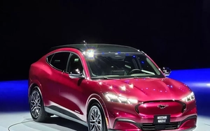 Xe điện đầu tiên của Ford tại Việt Nam giảm giá gần 1 tỷ đồng