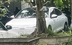 Audi S6 Sportback e-tron xuất hiện tại Việt Nam: Đèn LED điều chỉnh thiết kế theo ý chủ xe, nội thất 3 màn hình OLED, đi 600km/sạc