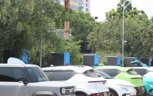 Đề xuất 'khai tử' tem kiểm định màu xanh