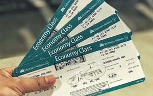 Khách đi máy bay lưu ý: Từ bây giờ, có thể dùng vé máy bay giấy để làm 1 việc tại sân bay Nội Bài